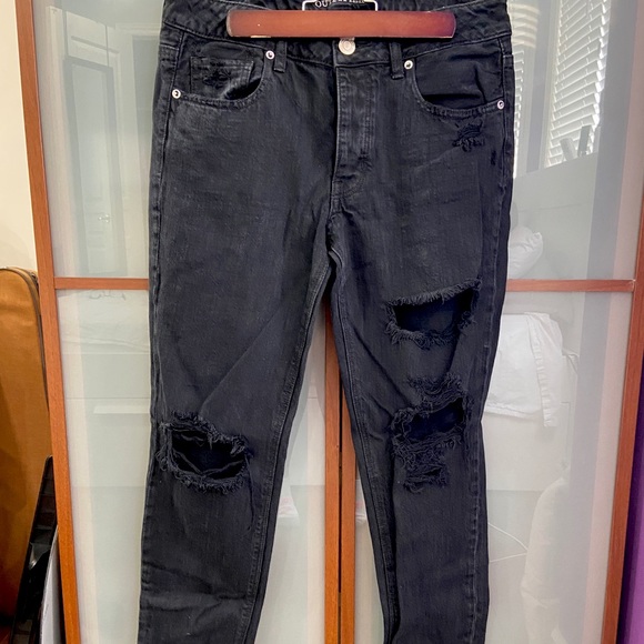 American Eagle High Rise Tomgirl Distressed Jeans - Picture 4 of 5